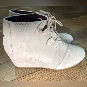 Toms Cream Wedge Ankle Boots